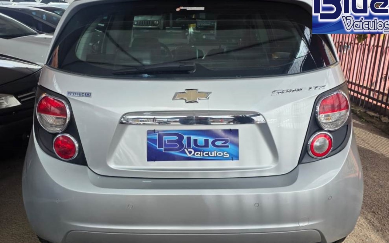imagem-https://www.socarrao.com.br/sc-vehicle-images-prod/2969282/1785512985044-aWNvNi5qcGVn.jpeg