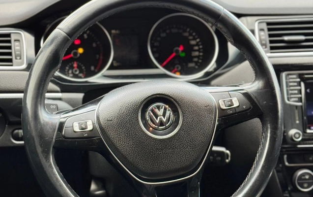 imagem-https://www.socarrao.com.br/sc-vehicle-images-prod/2970/1769987741548-6993683OR_1760810020_46_970.jpg