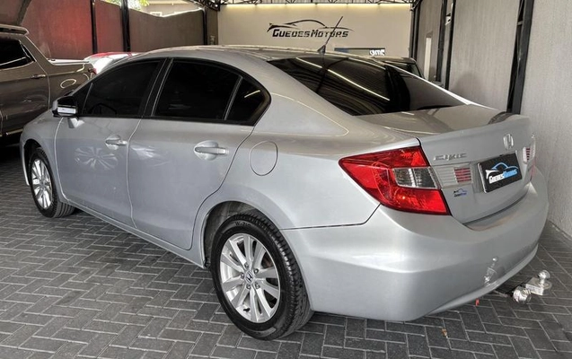 imagem-https://www.socarrao.com.br/sc-vehicle-images-prod/2970246/1788983402619-7992717_11_B_5cbca5105e.jpeg
