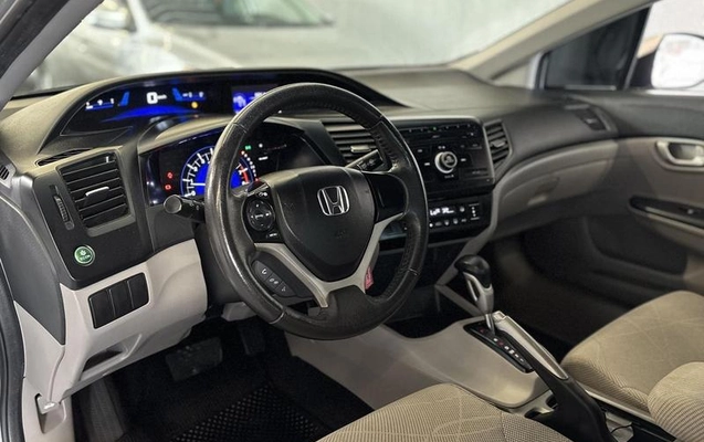 imagem-https://www.socarrao.com.br/sc-vehicle-images-prod/2970246/1788983402625-7992717_3_B_fb6dc41c91.jpeg