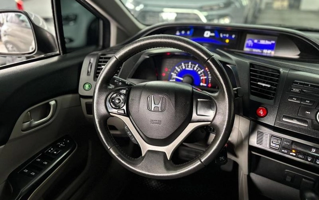 imagem-https://www.socarrao.com.br/sc-vehicle-images-prod/2970246/1791212560377-7992717_6_B_2b070ca4ff.jpeg