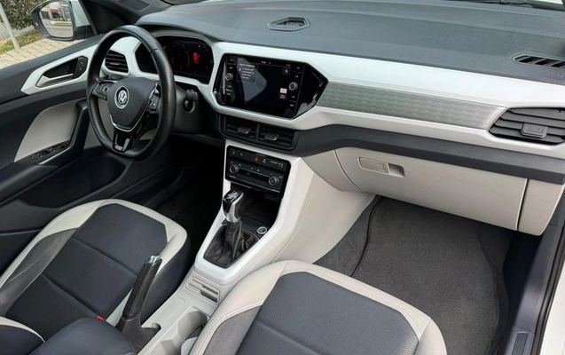 imagem-https://www.socarrao.com.br/sc-vehicle-images-prod/2970296/1789051592283-8255939_11_B_670c9092f7.jpeg