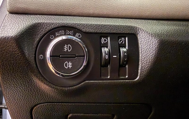 imagem-https://www.socarrao.com.br/sc-vehicle-images-prod/2971301/1789571190067-8335798_13_B_7ee5aaf9d7.jpeg