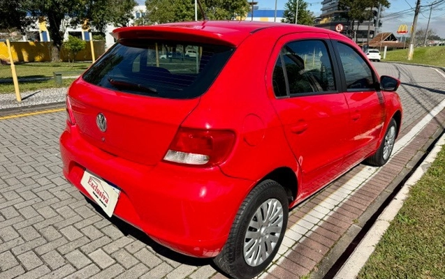 imagem-https://www.socarrao.com.br/sc-vehicle-images-prod/2971312/1789411196210-9d159224-e12f-4c6b-87ad-1dc28e69c073.jpg