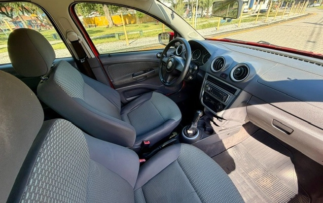 imagem-https://www.socarrao.com.br/sc-vehicle-images-prod/2971312/1789411196224-f6fd0720-42e3-41e2-8f80-e1d3f0b059d0.jpg