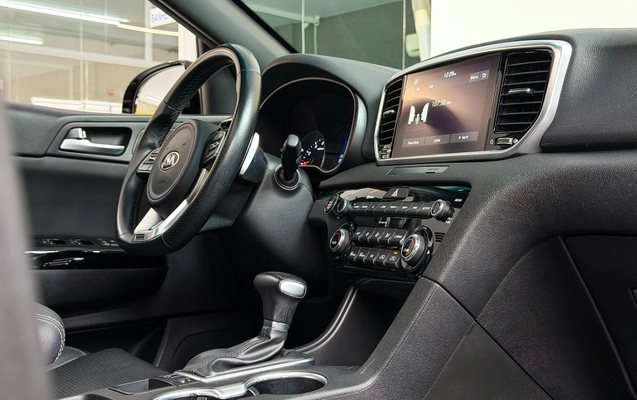 imagem-https://www.socarrao.com.br/sc-vehicle-images-prod/2972065/1785521032242-aef8054023114ba2b363904211c8ed62_1785520989587.jpg