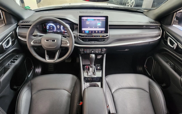 imagem-https://www.socarrao.com.br/sc-vehicle-images-prod/29722/1775051950302-80de6d66-26a6-4280-9131-f5735034c9bc.jpg