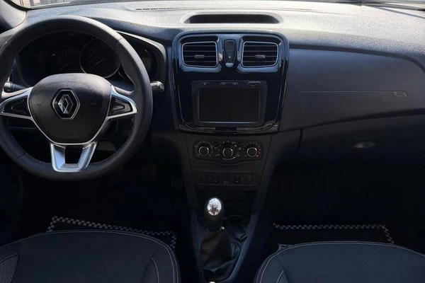 imagem-https://www.socarrao.com.br/sc-vehicle-images-prod/2972459/1786103162819-8336878_10_B_f537e6607f.jpeg