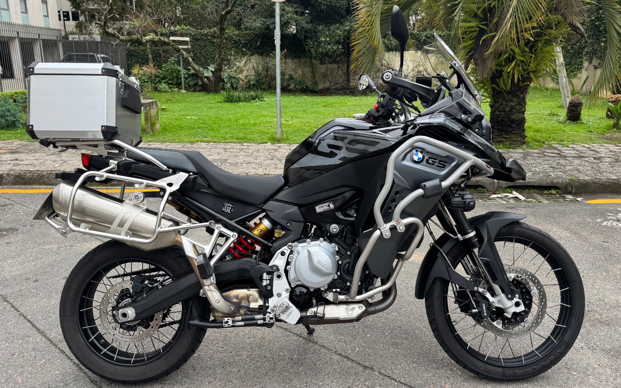 BMW F 850 GS Adventure Premium  na cor Preto em Curitiba / PR - 2972600