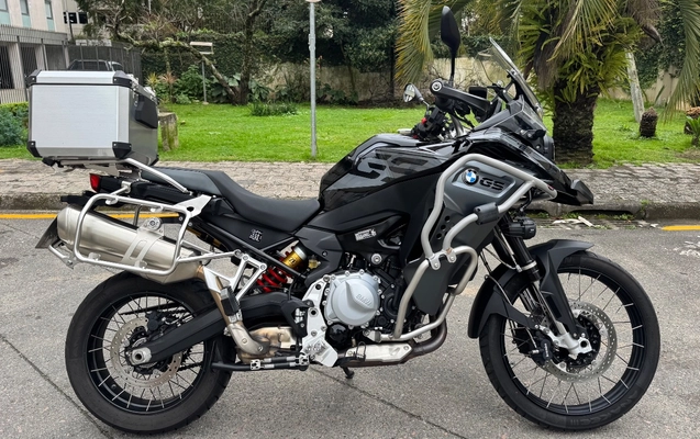 imagem-https://www.socarrao.com.br/sc-vehicle-images-prod/2972600/1785522650490-SU1HXzc4NTMuanBlZw.jpeg