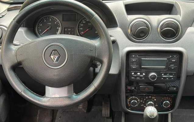 imagem-https://www.socarrao.com.br/sc-vehicle-images-prod/2972637/1786567615656-8227111_6_B_125d419f55.jpeg