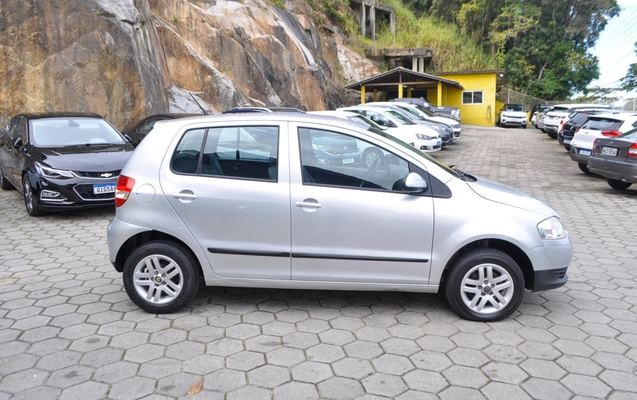 imagem-https://www.socarrao.com.br/sc-vehicle-images-prod/2972735/1785522748230-2731180d966740de98fe4a2c33556b4a_1785522516002.jpg