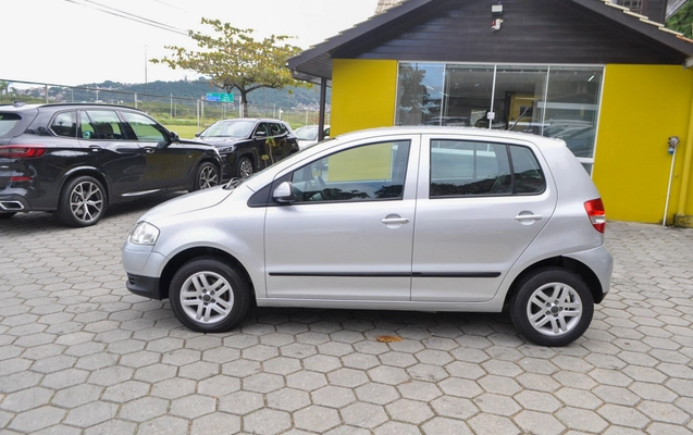 imagem-https://www.socarrao.com.br/sc-vehicle-images-prod/2972735/1785522748231-86fe023c112747bcb2d9622d1ec22b4f_1785522516006.jpg