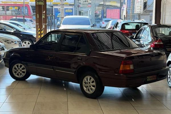imagem-https://www.socarrao.com.br/sc-vehicle-images-prod/2972787/1786109727199-8337069_10_B_eac97f1d60.jpeg