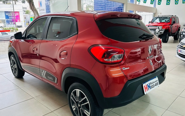 imagem-https://www.socarrao.com.br/sc-vehicle-images-prod/2972815/1785523083591-MjhhLmpwZWc.jpeg
