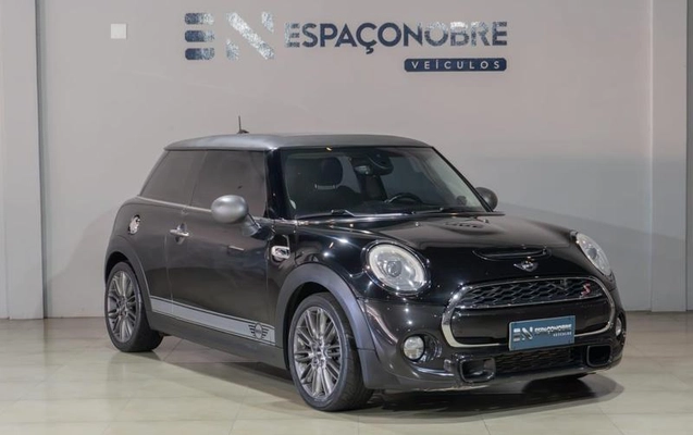 imagem-https://www.socarrao.com.br/sc-vehicle-images-prod/2972824/1789138691157-8334349_4_B_4972bd146a.jpeg