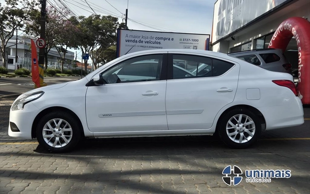 imagem-https://www.socarrao.com.br/sc-vehicle-images-prod/2973208/1785524251122-9eca9b13-c208-4a9d-ab0a-b7346d35309e20260731144823.jpeg