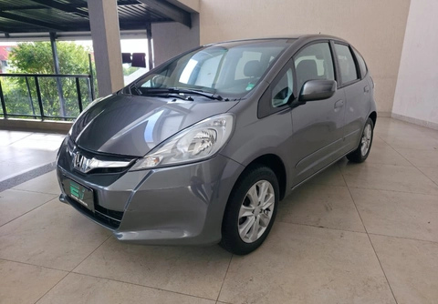 Honda Fit 2014 Cinza — foto 1 de 3