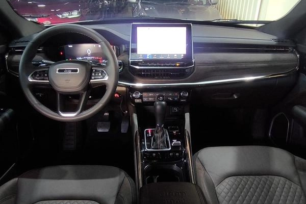imagem-https://www.socarrao.com.br/sc-vehicle-images-prod/2973476/1785937532411-8076655_9_B_55cfab863c.jpeg