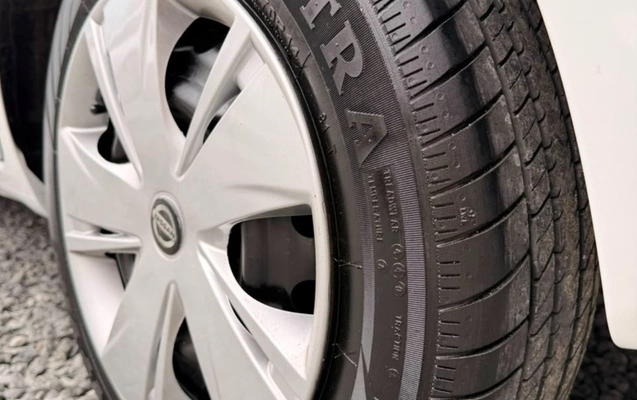 imagem-https://www.socarrao.com.br/sc-vehicle-images-prod/2973544/1785525399878-MzgxZTU0MGItMDAyMy00Njg4LTg1NzktMmNiNWNiYzA2MDA1LmpwZWc.jpeg