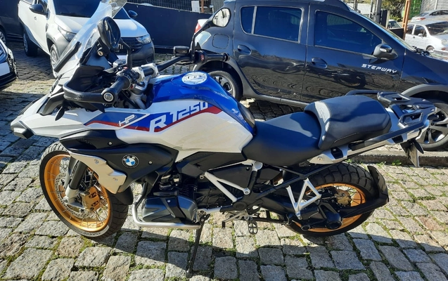 imagem-https://www.socarrao.com.br/sc-vehicle-images-prod/2974005/1785527000151-V2hhdHNBcHAgSW1hZ2UgMjAyNi0wNy0zMSBhdCAxNS4zMy4zMy5qcGVn.jpeg