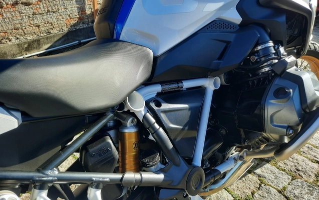 imagem-https://www.socarrao.com.br/sc-vehicle-images-prod/2974005/1785527000624-V2hhdHNBcHAgSW1hZ2UgMjAyNi0wNy0zMSBhdCAxNS4zMy4zOS5qcGVn.jpeg