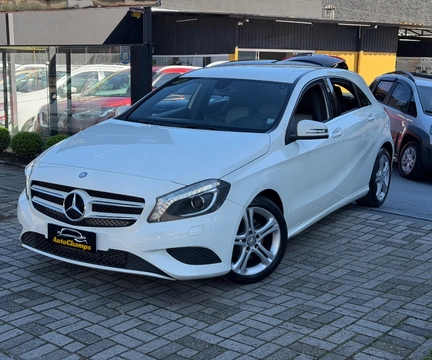 Mercedes-Benz A-200 2015 Branco — foto 1 de 3