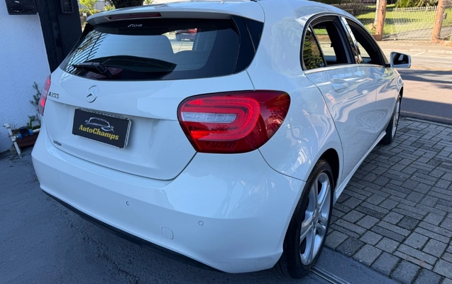 imagem-https://www.socarrao.com.br/sc-vehicle-images-prod/2974285/1788968316244-gb-9daa9bf.jpeg