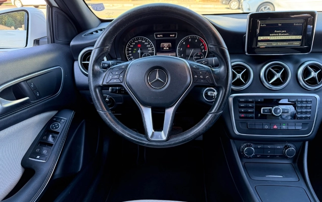 imagem-https://www.socarrao.com.br/sc-vehicle-images-prod/2974285/1788968316246-gb-f10dcab.jpeg