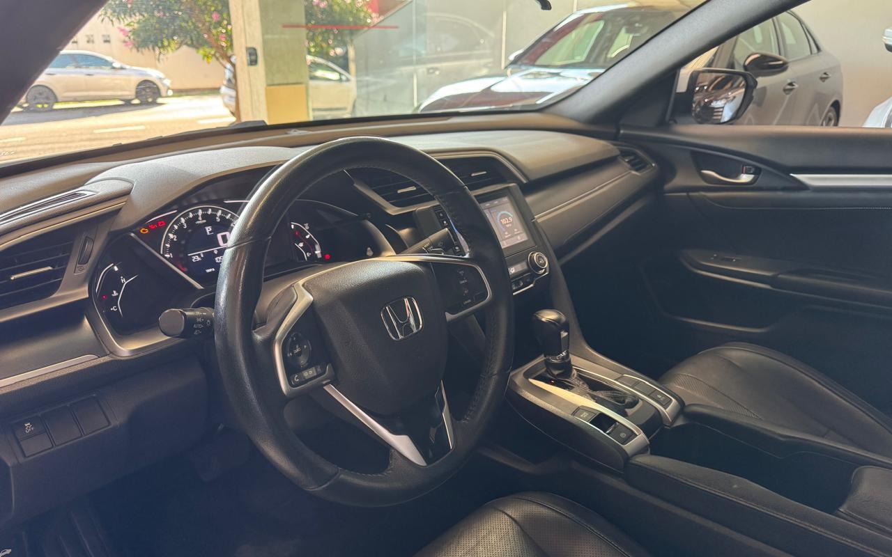 imagem-https://www.socarrao.com.br/sc-vehicle-images-prod/2974563/1785528543145-V2hhdHNBcHAgSW1hZ2UgMjAyNi0wNy0zMSBhdCAxNy4wMi4wMCAoNCkuanBlZw.jpeg