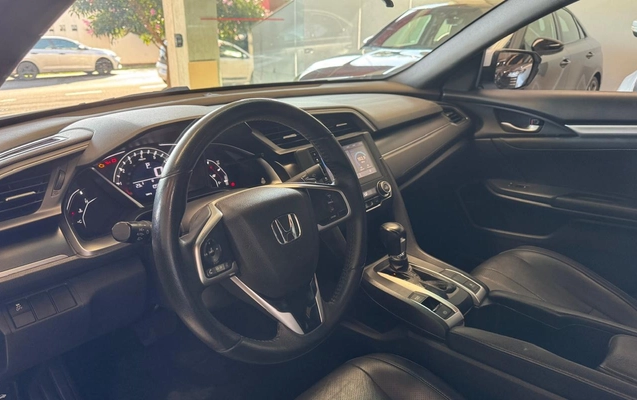 imagem-https://www.socarrao.com.br/sc-vehicle-images-prod/2974563/1785528543145-V2hhdHNBcHAgSW1hZ2UgMjAyNi0wNy0zMSBhdCAxNy4wMi4wMCAoNCkuanBlZw.jpeg