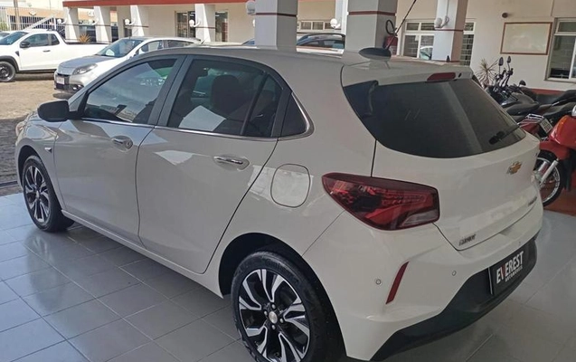 imagem-https://www.socarrao.com.br/sc-vehicle-images-prod/2974614/1789675836998-8337202_14_B_fc05bbd34c.jpeg