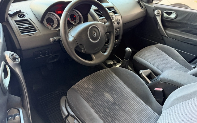 imagem-https://www.socarrao.com.br/sc-vehicle-images-prod/2974641/1785528914394-MjAyNjAyMTlfMTYyMjUzNTE1X2lPUy5qcGc.jpg