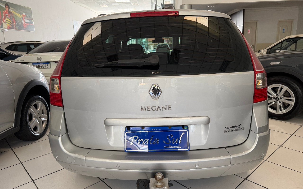 imagem-https://www.socarrao.com.br/sc-vehicle-images-prod/2974641/1785528914659-MjAyNjAyMjdfMTgzMjI4MTc5X2lPUy5qcGc.jpg