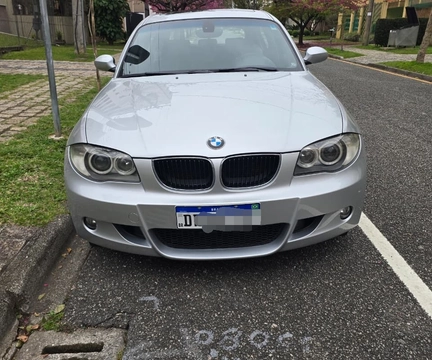 BMW 130i 3.0 24V 265cv 5p 2007 Prata — foto 1 de 3