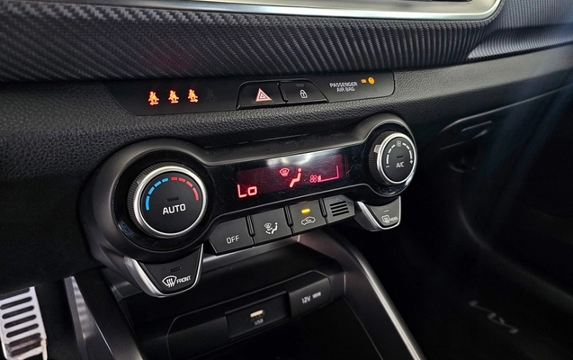 imagem-https://www.socarrao.com.br/sc-vehicle-images-prod/2975126/1788988983278-K8rvAVvy5vCOOWjt6jArL4hb9dg9mQTw.jpg