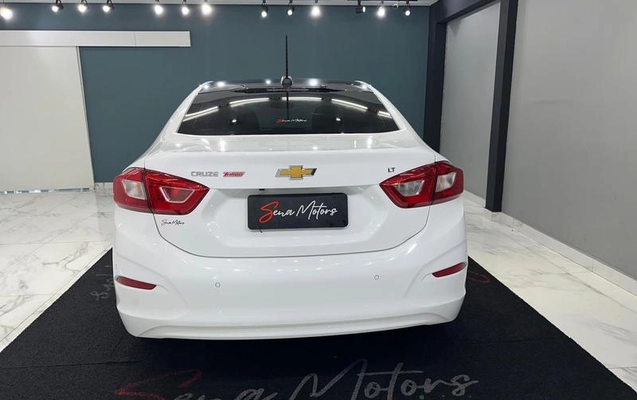 imagem-https://www.socarrao.com.br/sc-vehicle-images-prod/2975334/1788196617277-8325544_11_B_6a31a7ac95.jpeg