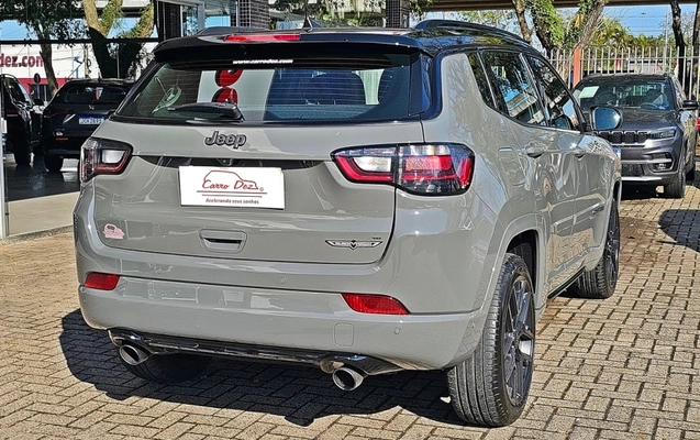 imagem-https://www.socarrao.com.br/sc-vehicle-images-prod/2975339/1789239708978-WfXkPIfOUQ7vzcbdteArwWoYtT3CddIt.jpg