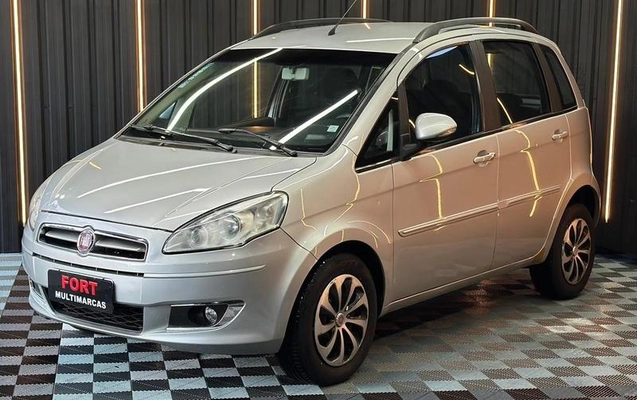 imagem-https://www.socarrao.com.br/sc-vehicle-images-prod/2975429/1790257599883-8328040_9_B_7124ee7564.jpeg