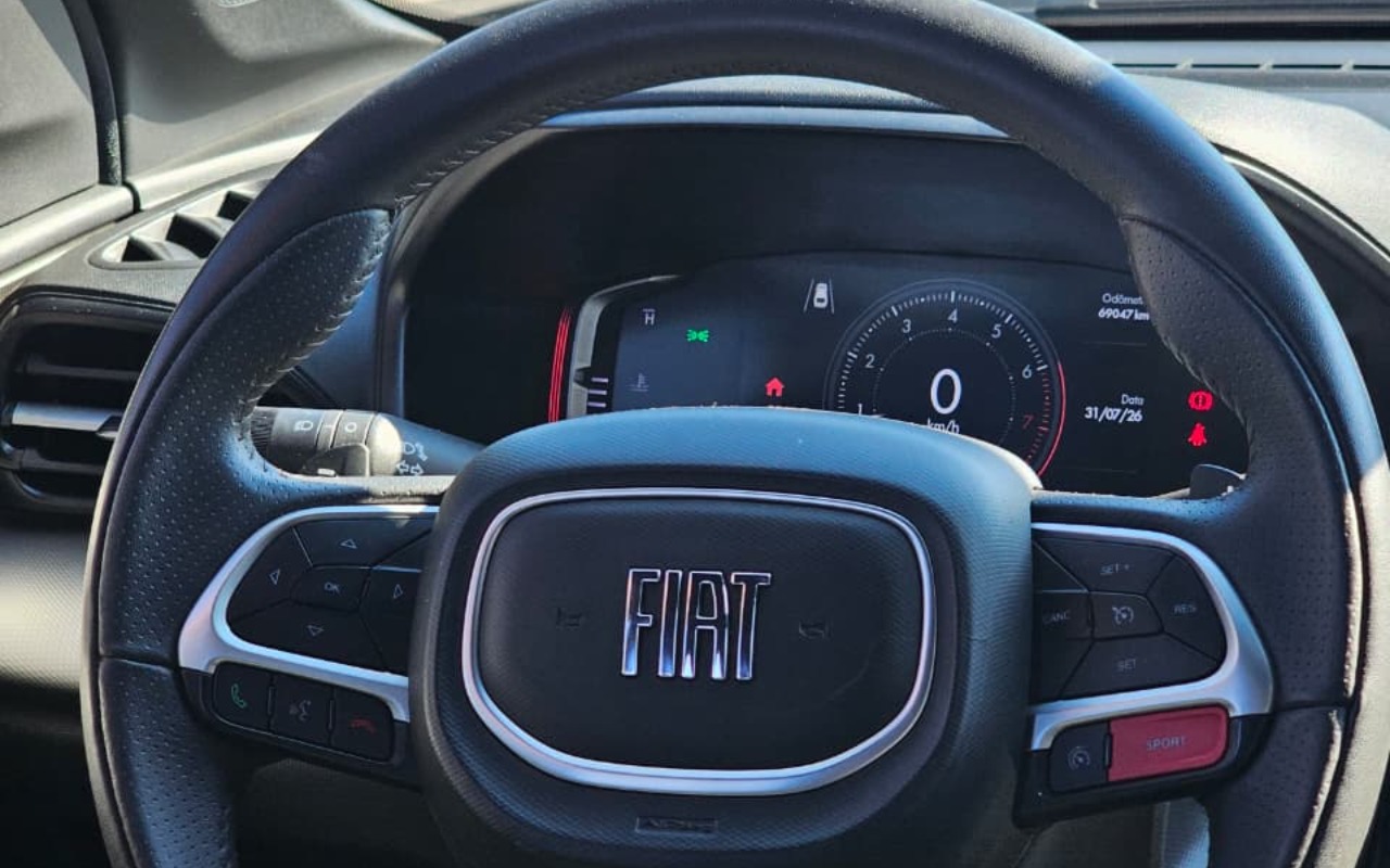 imagem-https://www.socarrao.com.br/sc-vehicle-images-prod/2975508/1785531431593-N2E5N2RkN2QtMjQ1Zi00ZTdjLThhMDYtMWQ1M2NjZDQ0MTA5LmpwZw.jpg