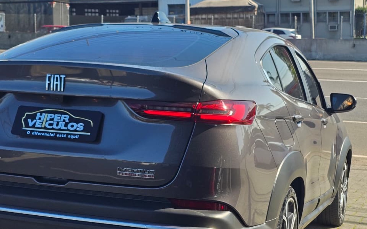 imagem-https://www.socarrao.com.br/sc-vehicle-images-prod/2975508/1785531432113-OTc3ZjM4MmQtNzYzZi00ZmJkLThlYTQtZTBkNzBlYmY3MTA3LmpwZw.jpg