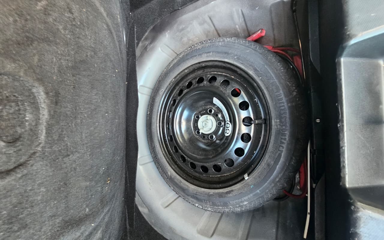 imagem-https://www.socarrao.com.br/sc-vehicle-images-prod/2975508/1785531432713-OTkyNDRiNmEtNzhkYS00YmE4LThkOTAtZTc5ZWZhNGM3NGI4LmpwZw.jpg