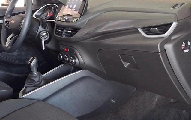 imagem-https://www.socarrao.com.br/sc-vehicle-images-prod/2975828/1789565690057-8338292_11_B_efdbb2ec04.jpeg
