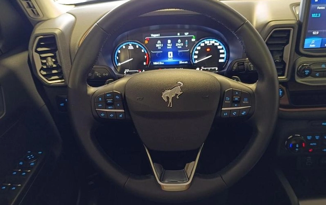 imagem-https://www.socarrao.com.br/sc-vehicle-images-prod/2975947/1788536008020-7257377_17_B_3e85068ae8.jpeg