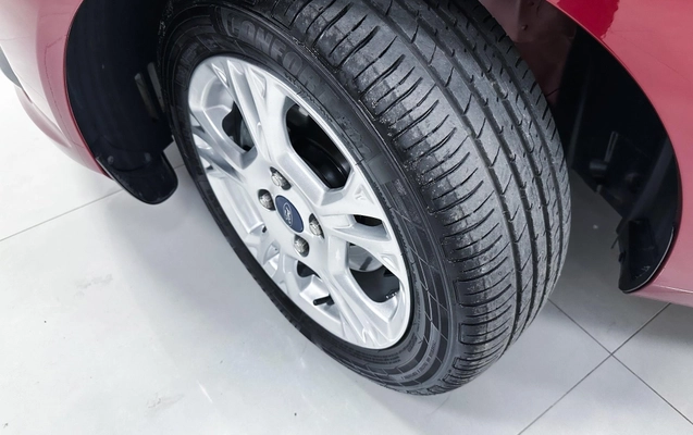 imagem-https://www.socarrao.com.br/sc-vehicle-images-prod/2975956/1785532675970-0835127ed68545b2b5efeba28fcc3059_1785532633611.jpg