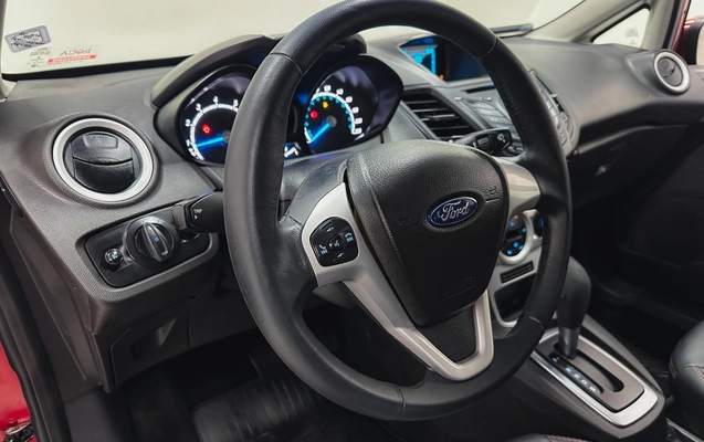 imagem-https://www.socarrao.com.br/sc-vehicle-images-prod/2975956/1785532675975-448c28c372784f1385e843650cb58741_1785532640360.jpg