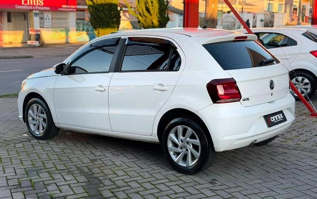 imagem-https://www.socarrao.com.br/sc-vehicle-images-prod/2976016/1789219997432-8338411_9_B_0ffade4386.jpeg