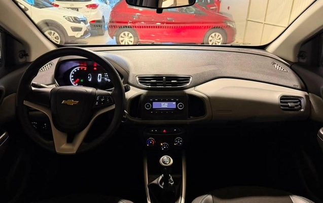 imagem-https://www.socarrao.com.br/sc-vehicle-images-prod/2976242/1787829034411-8327271_4_B_7f863e31a5.jpeg