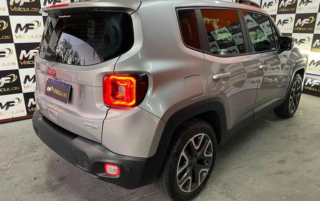 imagem-https://www.socarrao.com.br/sc-vehicle-images-prod/2976509/1788621955091-8338369_14_B_6dd08edc33.jpeg