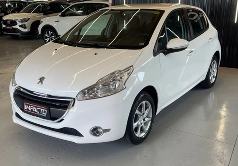 Peugeot 208 2016 Branco — foto 1 de 3